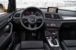 Picture of a 2016 Audi Q3 2.0T quattro's Cockpit