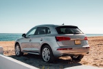 Picture of a 2019 Audi Q5 quattro in Florett Silver Metallic from a rear left perspective