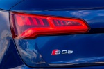 Picture of a 2020 Audi SQ5 quattro's Tail Light