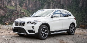 2017 BMW X1 Pictures