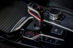 Picture of a 2020 BMW X3 M Competition's Gear Lever
