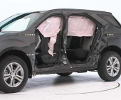 2015 Chevrolet Equinox IIHS Side Impact Crash Test Picture