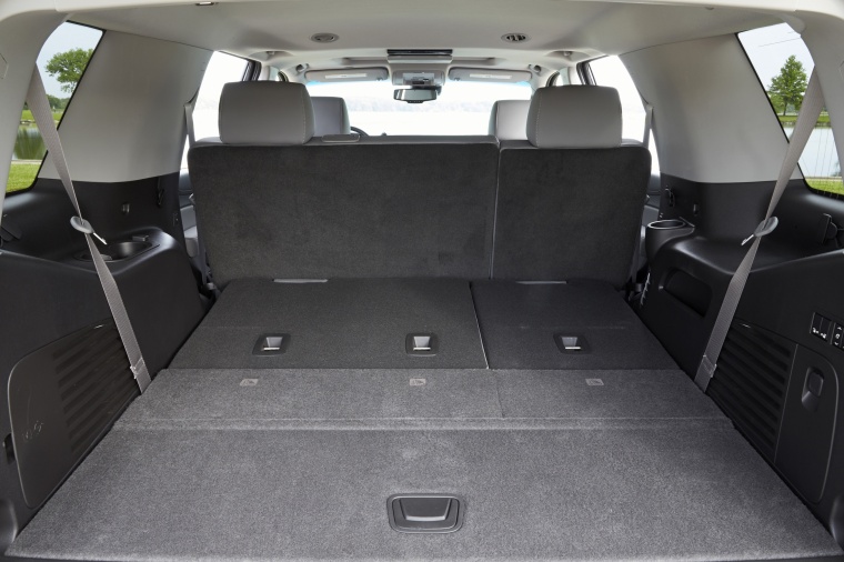 Picture of a 2015 Chevrolet Tahoe's Trunk