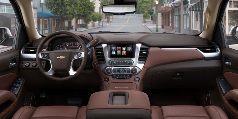 Picture of a 2015 Chevrolet Tahoe's Cockpit