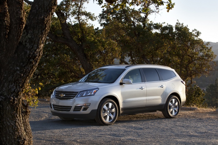 Picture of a 2014 Chevrolet Traverse LTZ in Silver Ice Metallic from a front left three-quarter perspective