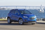 Picture of a 2016 Chevrolet Trax in Brilliant Blue Metallic from a front right three-quarter perspective