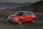 Picture of a 2016 Fiat 500X in Arancio from a front left three-quarter perspective