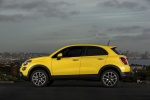 Picture of a 2016 Fiat 500X in Giallo Tristrato from a side perspective