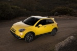 Picture of a 2016 Fiat 500X in Giallo Tristrato from a front left three-quarter top perspective