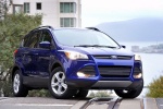 Picture of a 2015 Ford Escape SE in Deep Impact Blue from a front right perspective
