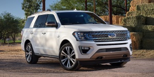 Research the 2020 Ford Expedition