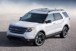 Picture of a 2014 Ford Explorer Sport 4WD in White Platinum Metallic Tri-Coat from a front left three-quarter perspective