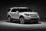 Picture of a 2015 Ford Explorer Limited 4WD in White from a front right three-quarter perspective