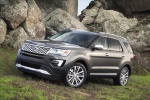 Picture of a 2018 Ford Explorer Platinum 4WD in Magnetic Metallic from a front left three-quarter perspective