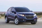Picture of a 2016 Honda HR-V in Deep Ocean Pearl from a front right perspective
