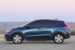Picture of a 2016 Honda HR-V in Deep Ocean Pearl from a side perspective
