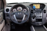 Picture of a 2014 Honda Pilot Touring's Cockpit in Beige