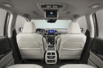 Picture of a 2016 Honda Pilot's Interior in Gray