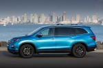 Picture of a 2016 Honda Pilot in Steel Sapphire Metallic from a side perspective