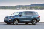 Picture of a 2016 Honda Pilot AWD in Steel Sapphire Metallic from a front left three-quarter perspective