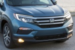 Picture of a 2016 Honda Pilot AWD's Front Fascia