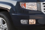 Picture of a 2013 Honda Ridgeline's Headlight