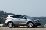 Picture of a 2014 Hyundai Santa Fe Sport in Moonstone Silver from a side perspective