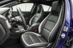 Picture of a 2018 Infiniti QX30S's Front Seats
