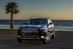 Picture of a 2017 Jeep Cherokee Limited 4WD from a front left perspective