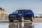 Picture of a 2017 Jeep Cherokee Limited 4WD from a front left three-quarter perspective