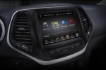 Picture of a 2017 Jeep Cherokee Limited 4WD's Dashboard Screen