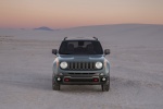 Picture of a 2017 Jeep Renegade Trailhawk 4WD in Glacier Metallic from a frontal perspective