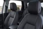 Picture of a 2018 Land Rover Discovery Sport HSE Luxury's Front Seats