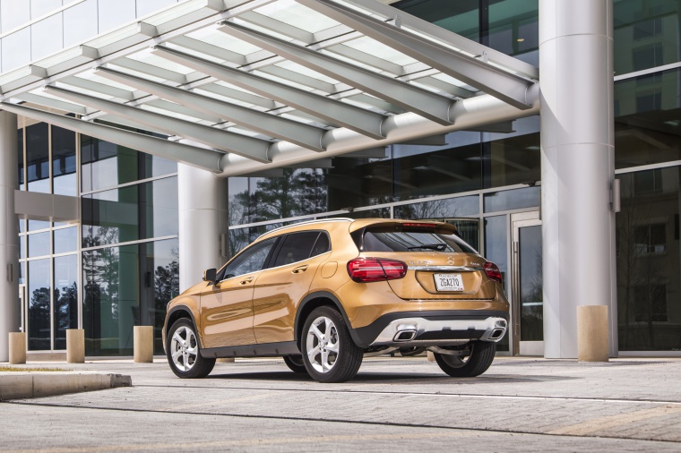Picture of a 2019 Mercedes-Benz GLA 250 4MATIC from a rear left perspective