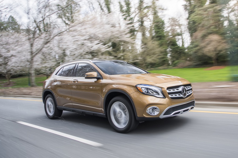 Picture of a driving 2020 Mercedes-Benz GLA 250 4MATIC from a front right perspective