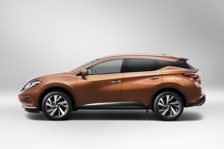 Picture of a 2015 Nissan Murano in Pacific Sunset Metallic from a side perspective