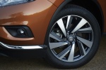 Picture of a 2017 Nissan Murano Platinum AWD's Rim