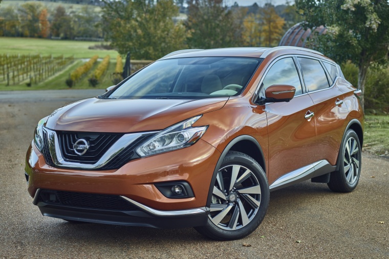 Picture of a 2018 Nissan Murano Platinum AWD in Pacific Sunset Metallic from a front left perspective