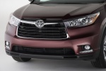 Picture of a 2014 Toyota Highlander Limited AWD's Headlight
