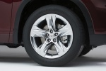 Picture of a 2014 Toyota Highlander Limited AWD's Rim