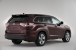 Picture of a 2014 Toyota Highlander Limited AWD in Ooh La La Rouge Mica from a rear right three-quarter perspective
