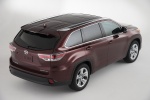 Picture of a 2015 Toyota Highlander Limited AWD in Ooh La La Rouge Mica from a rear right three-quarter top perspective