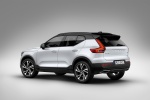 Picture of a 2019 Volvo XC40 T5 R-Design AWD in Crystal White Metallic from a rear left three-quarter perspective