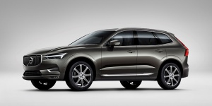 Research the 2019 Volvo XC60